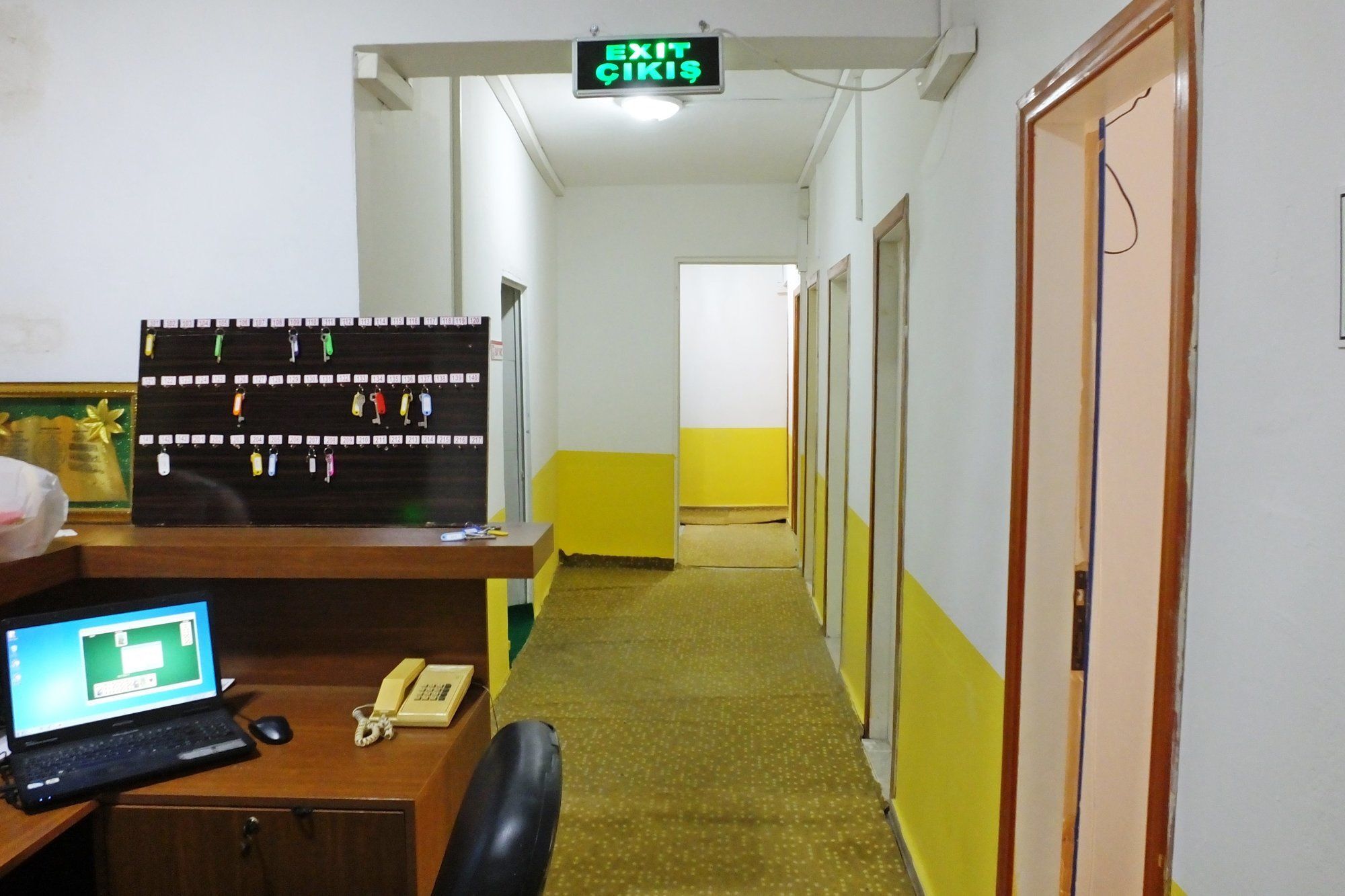 Aziz Pansiyon Antalya Exterior foto